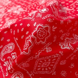 Klassischer roter Bandana-Baumwollstoff | Wolf Stoffe